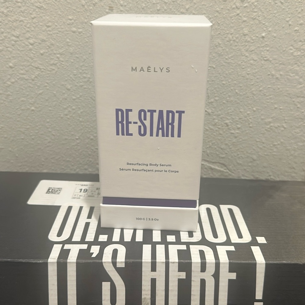 Re-Start Resurfacing Body Serum - White and Purple